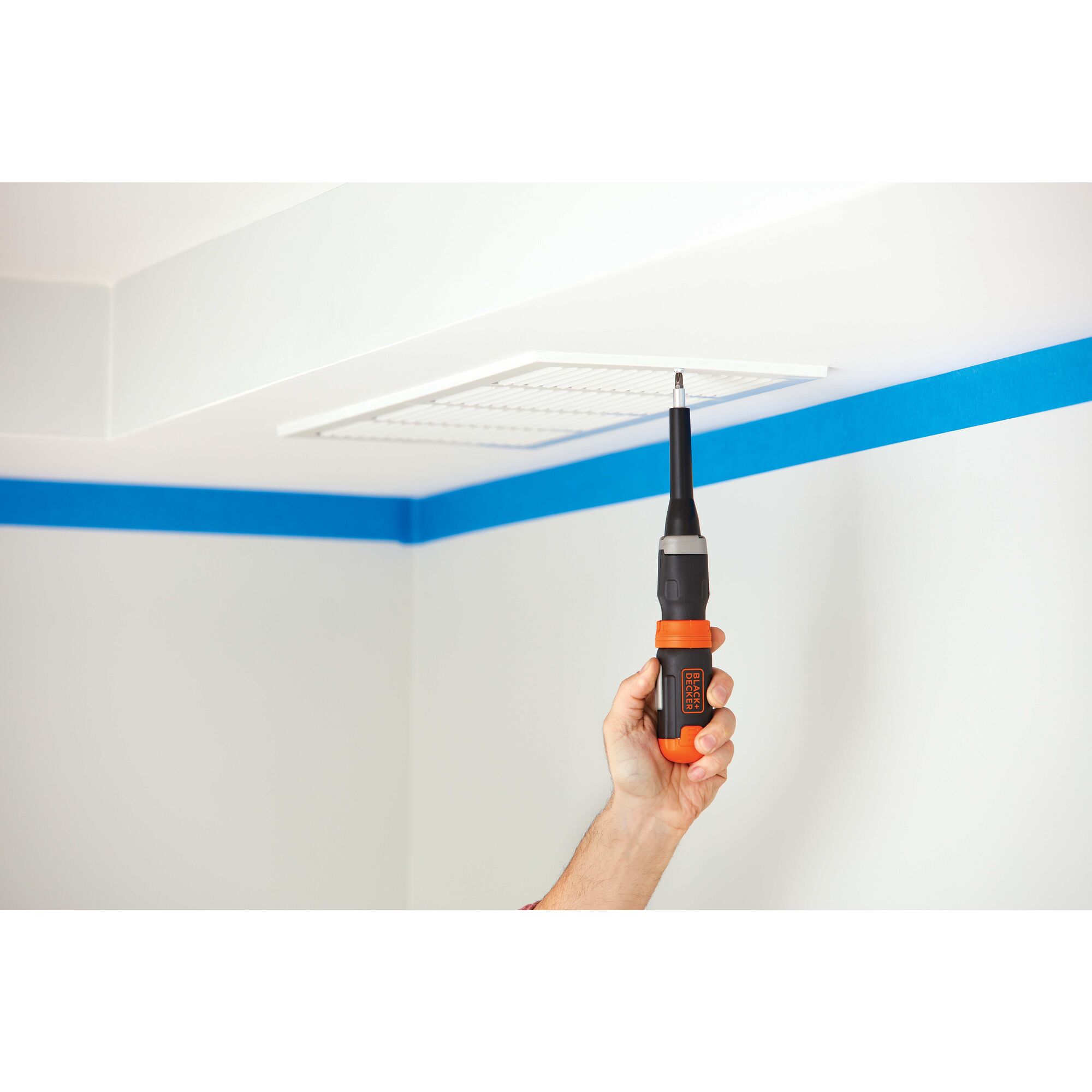 Atornillador Inal mbrico con Eje de Extensi n BLACK DECKER